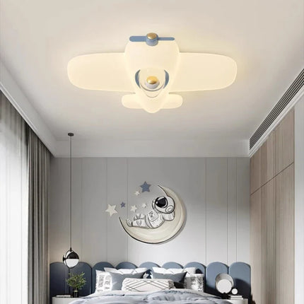 Plafonnier LED décoratif astronaute pour chambre d’enfant — LZ4X9P2