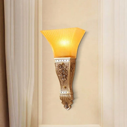 Applique murale vintage nordique en résine et verre à LED — LZ4X9Q2