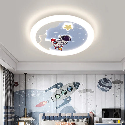 Plafonnier enfant design astronaute ludique et protecteur — LZ4X9VQ