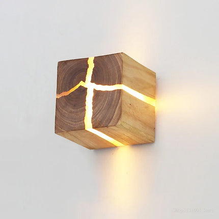 Applique murale cube créatif en bois massif avec LED fait main — LZ4X9QJ