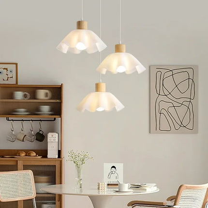 Plafonnier LED décoratif style nordique rétro japonais en forme de fleur — LZ4QJ7M