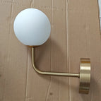 Boule blanche dorée