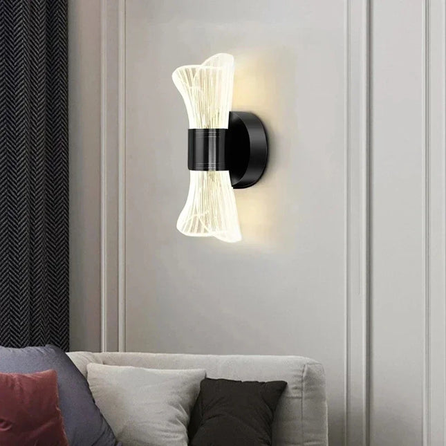 Applique murale LED design moderne en acrylique or et noir pour chambre et couloir — LZ4X9P2