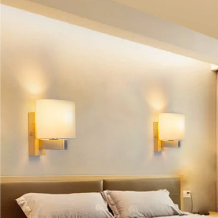 Applique murale LED en bois massif et verre style nordique — LZ4X9T2