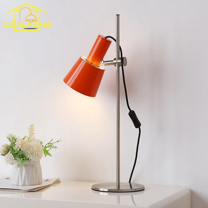 Lampe de bureau LED design rétro et moderne réglable — LZ4X7P9
