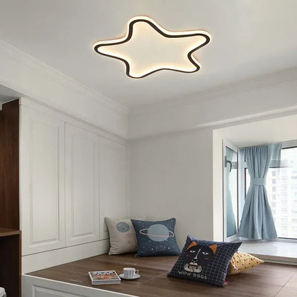Plafonnier LED moderne pour décoration intérieure lumineuse et élégante — LZ4N7Q2