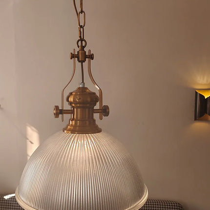 Suspension vintage en fer avec abat-jour en verre rayé style campagnard — LZ4G7Q2