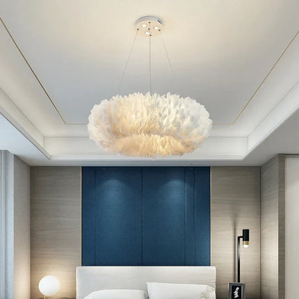 Lustre LED nordique moderne à plumes pour décoration intérieure — LZ4G7Q2