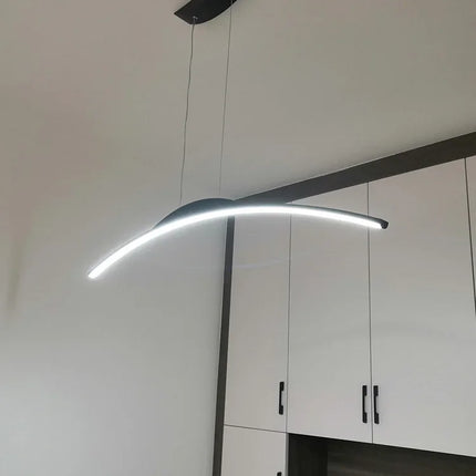 Suspension italienne minimaliste pour restaurant et bar — LZ4X9Q2F