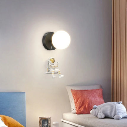 Applique murale enfant thème astronaute et lune pour chambre — LZ4X9T2