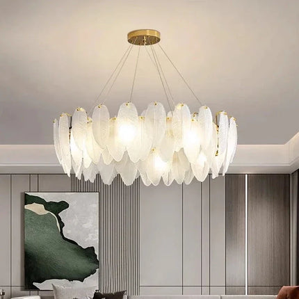 Lustre moderne en verre au design épuré — LZ4Q7M2