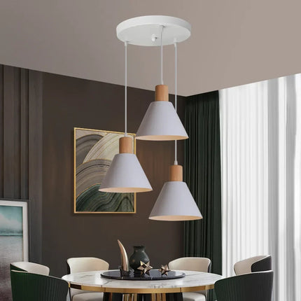 Suspension intérieure minimaliste à trois têtes — LZ4X9P