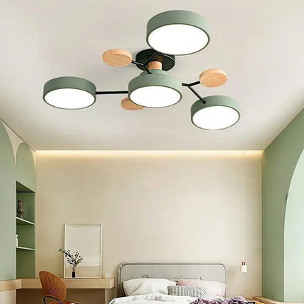 Plafonnier LED en bois au design nordique pour intérieur élégant — LZ4X9P2