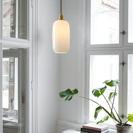 Lustre en verre blanc pour ambiance artistique élégante — LZ4X9P