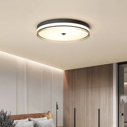 Plafonnier LED rond moderne avec télécommande design minimaliste — LZ4G7XQ