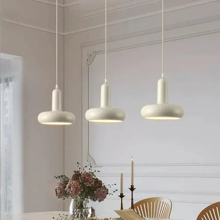 Suspension colorée au design Bauhaus — LZ4M9XQ