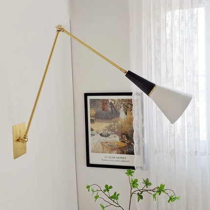 Applique murale médiévale en laiton noir et or au design contemporain — LZ4X9T1