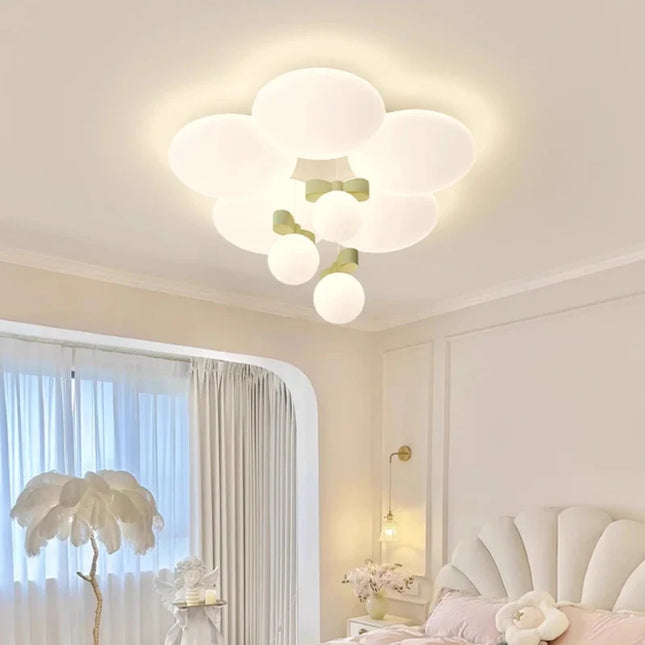 Plafonnier fleuri moderne pour chambre enfant au style romantique — LZ4X9P