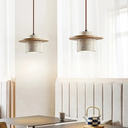 Lustre suspension style wabi-sabi en pierre de grotte nordique — LZ4X9M