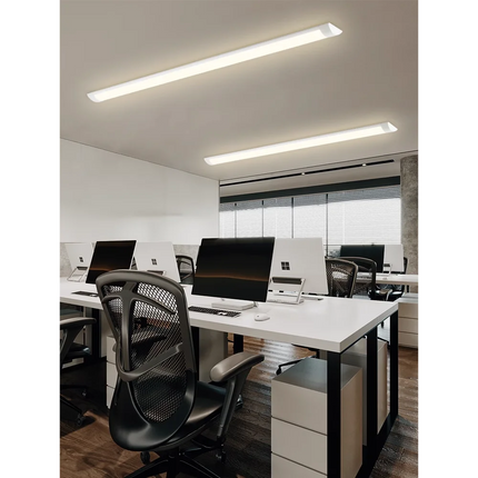 Bande LED super lumineuse pour plafonnier économique en énergie — LZ4X9J