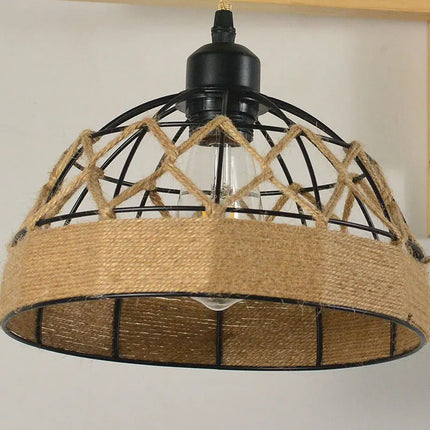 Applique murale vintage avec abat-jour tissé main — LZ4X9P2