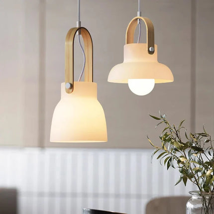 Lustre suspension en verre et bois au design moderne minimaliste — LZ4X9P2
