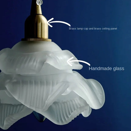 Suspension rétro en laiton et verre à pétales décoratives — LZ4X9J