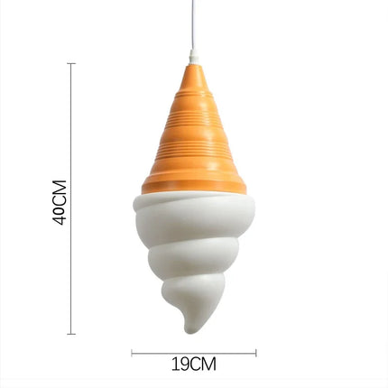Suspension créative en forme de crème glacée pour bars et restaurants — LZ4X9P2Q