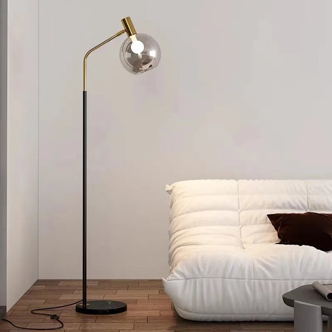 Lampadaire intérieur en métal doré et noir avec verre — LZ4X9M2