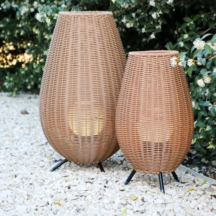 Lampadaire artisanal en rotin naturel pour intérieur et extérieur — LZ4X9M