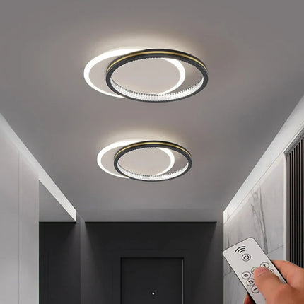 Plafonnier LED moderne avec télécommande pour salon et couloir — LZQ7X2F