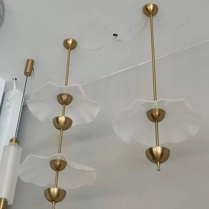 Suspension art déco feuille de lotus en métal doré — LZ4P9XQ