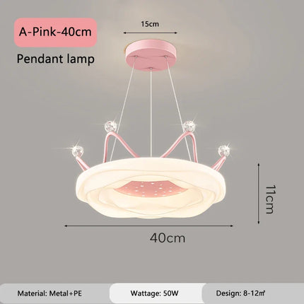 Lustre couronne romantique pour chambre enfant — LZ4P9XQ