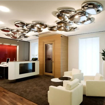 Plafonnier LED décoratif au design moderne et épuré — LZ4X9P7