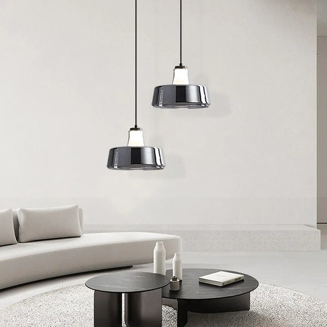 Suspension LED en verre au design nordique minimaliste