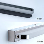 Argent / Blanc froid (5 500-7 000 K). / 40cm-9W