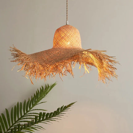 Suspension japonaise vintage en forme de chapeau de paille tissé main — LZ4X9P