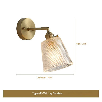 Applique murale LED scandinave en verre et laiton avec interrupteur à batterie — LZ4X9JQ