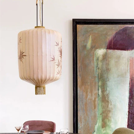 Lanterne suspension en tissu chinois à motif dessiné à la main pour salon et restaurant — LZ4X9P