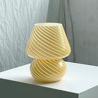 Adaptateur AU / Texture jaune