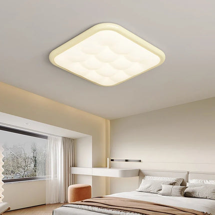 Plafonnier moderne simple couleur crème avec protection oculaire — LZ4X9T1