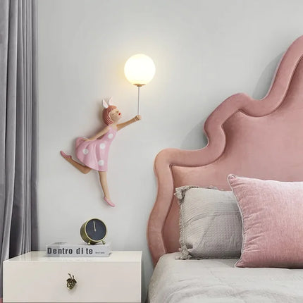 Applique murale pour enfants forme lune avec abat-jour en résine — LZ4X9P2