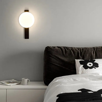 Applique murale noire moderne à orbe allongée pour salon et escalier — LZ4QJ7M