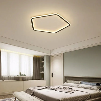Lustre LED moderne à formes multiples pour décoration — LZ4X9P2Q