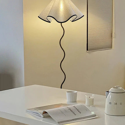 Lampadaire nordique en tissu à motif floral moderne — LZ4X9P2