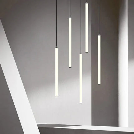 Lustre tube long moderne pour villa nordique et hall d’exposition — LZ4X9P2