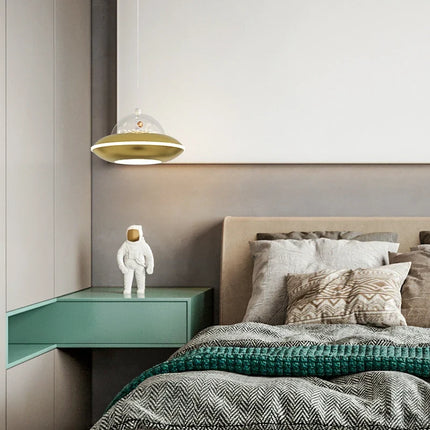 Lustre nordique moderne OVNI pour garçon style dessin animé — LZ4X9T