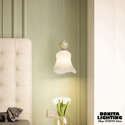Suspension en verre à fleurs blanches givrées avec cordon pour protection des yeux — LZ4X9M