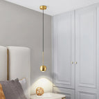 UN / Lumière blanche