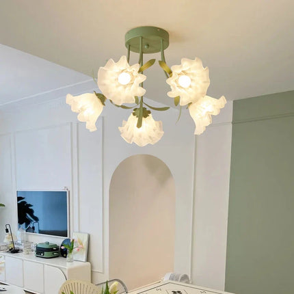 Plafonnier floral nordique au design romantique pour intérieur élégant — LZ4X7P9
